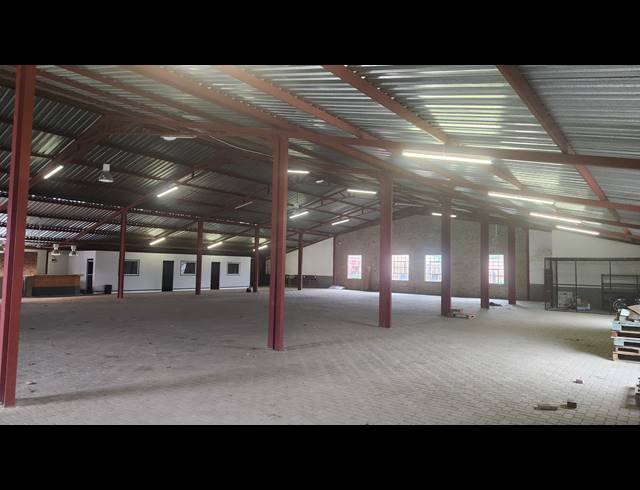 950M² WAREHOUSE FOR SALE IN ROCKY DRIFT